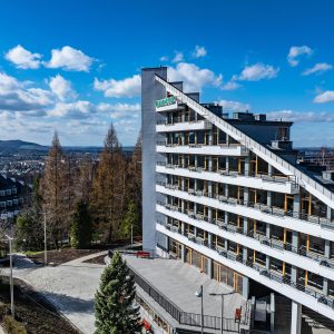 Sanatorium NARCYZ – część Uzdrowiska Ustroń działająca w ramach NFZ – po generalnym remoncie.