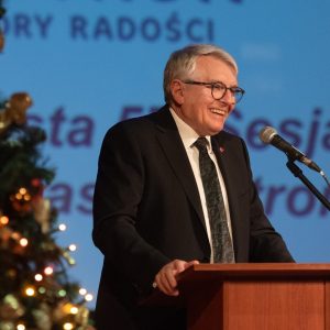 Prof. Andrzej Bochenek Honorowym Obywatelem Miasta Ustronia. Zaszczytny tytuł dla legendy kardiochirurgii